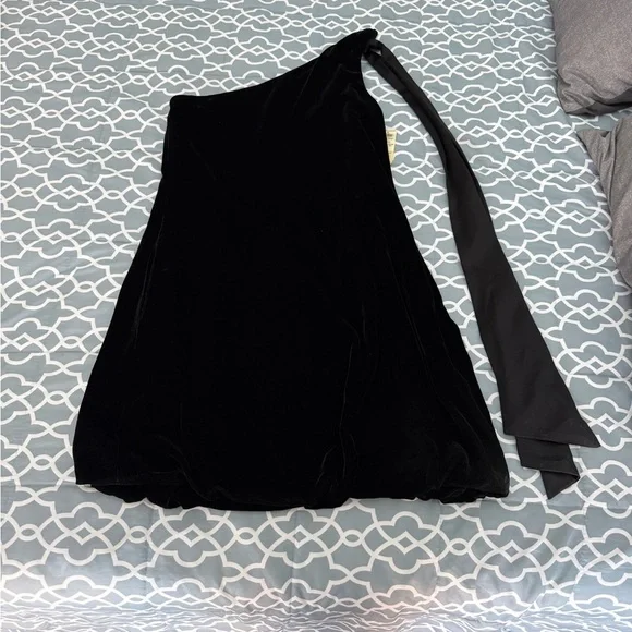 NWT Diane Von Furstenberg Elisano Asymmetrical velvet bubble dress - Picture 1 of 4